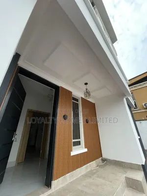 5bdrm Duplex in Egbeda for sale