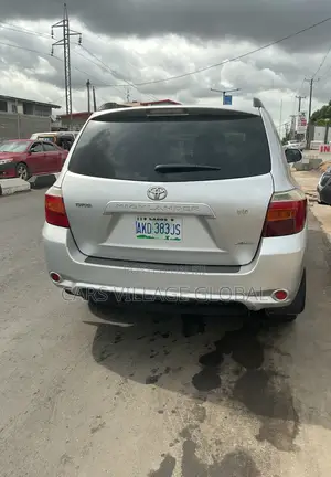 Toyota Highlander 2008 Silver