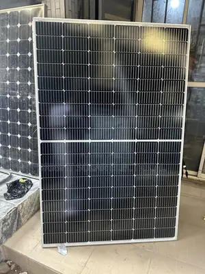 Good and Nice Quality Solar Panels Available in Stock