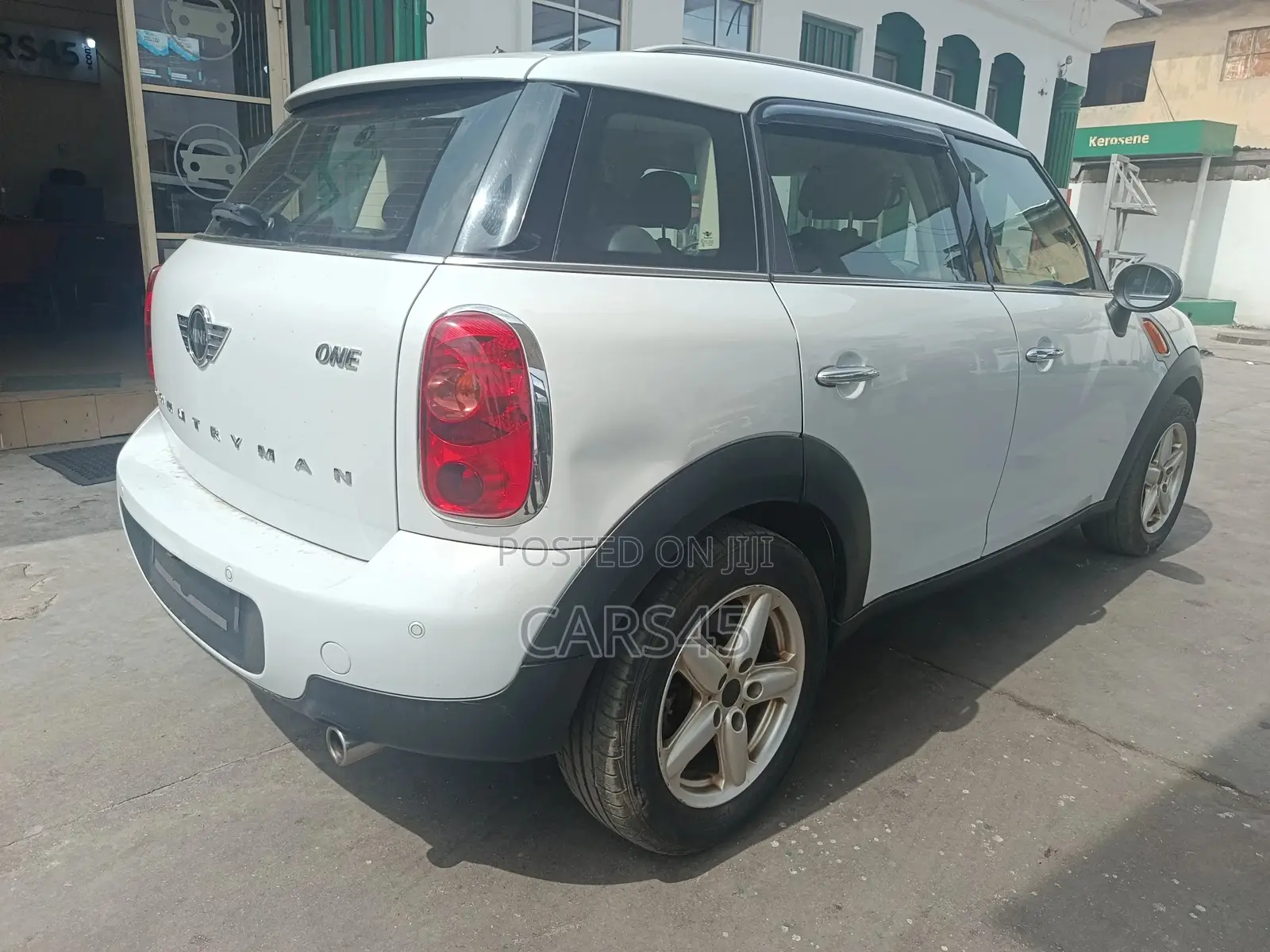 Mini Cooper 2013 White