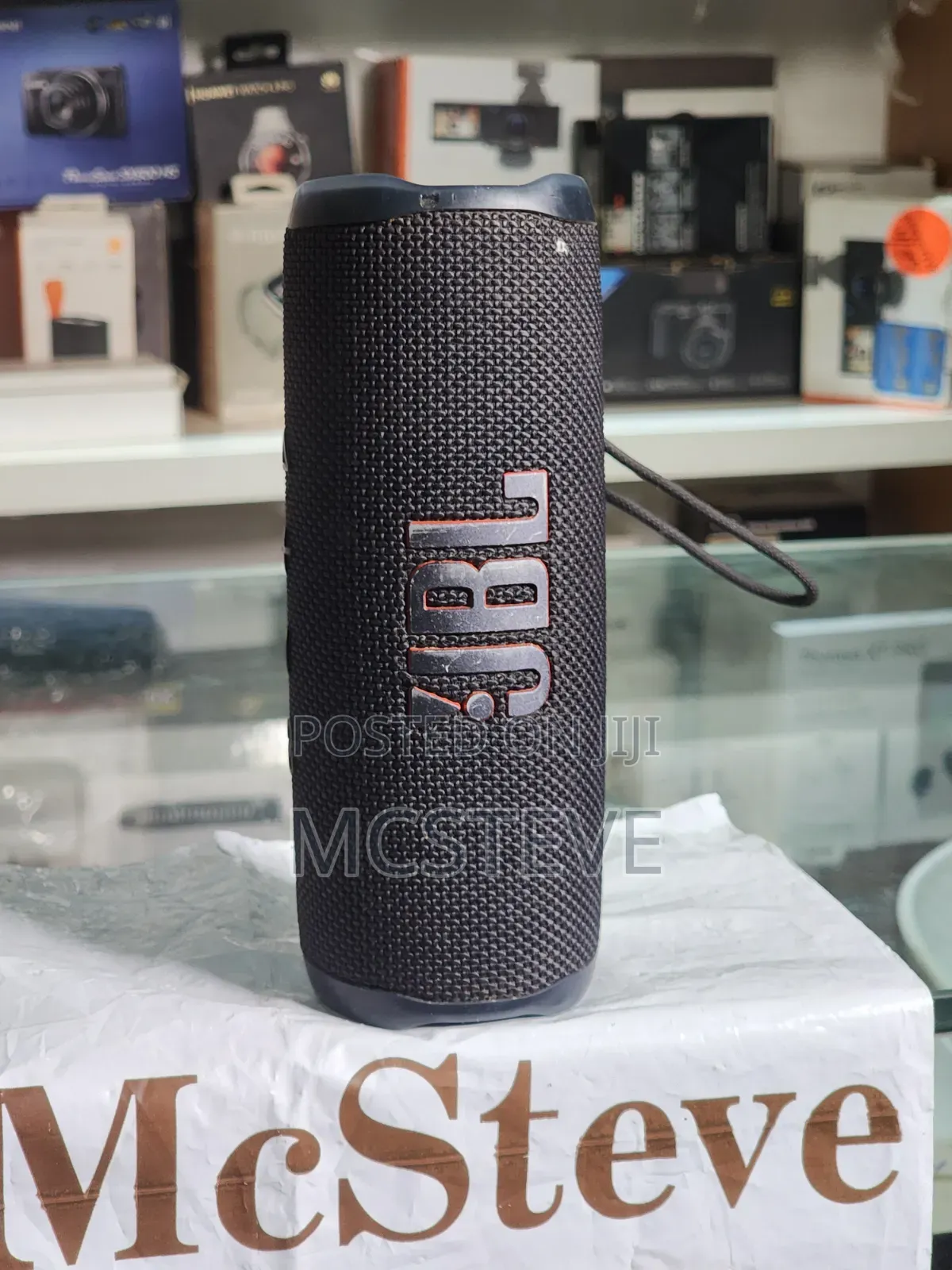 JBL Flip 6 Wireless Bluetooth Speaker