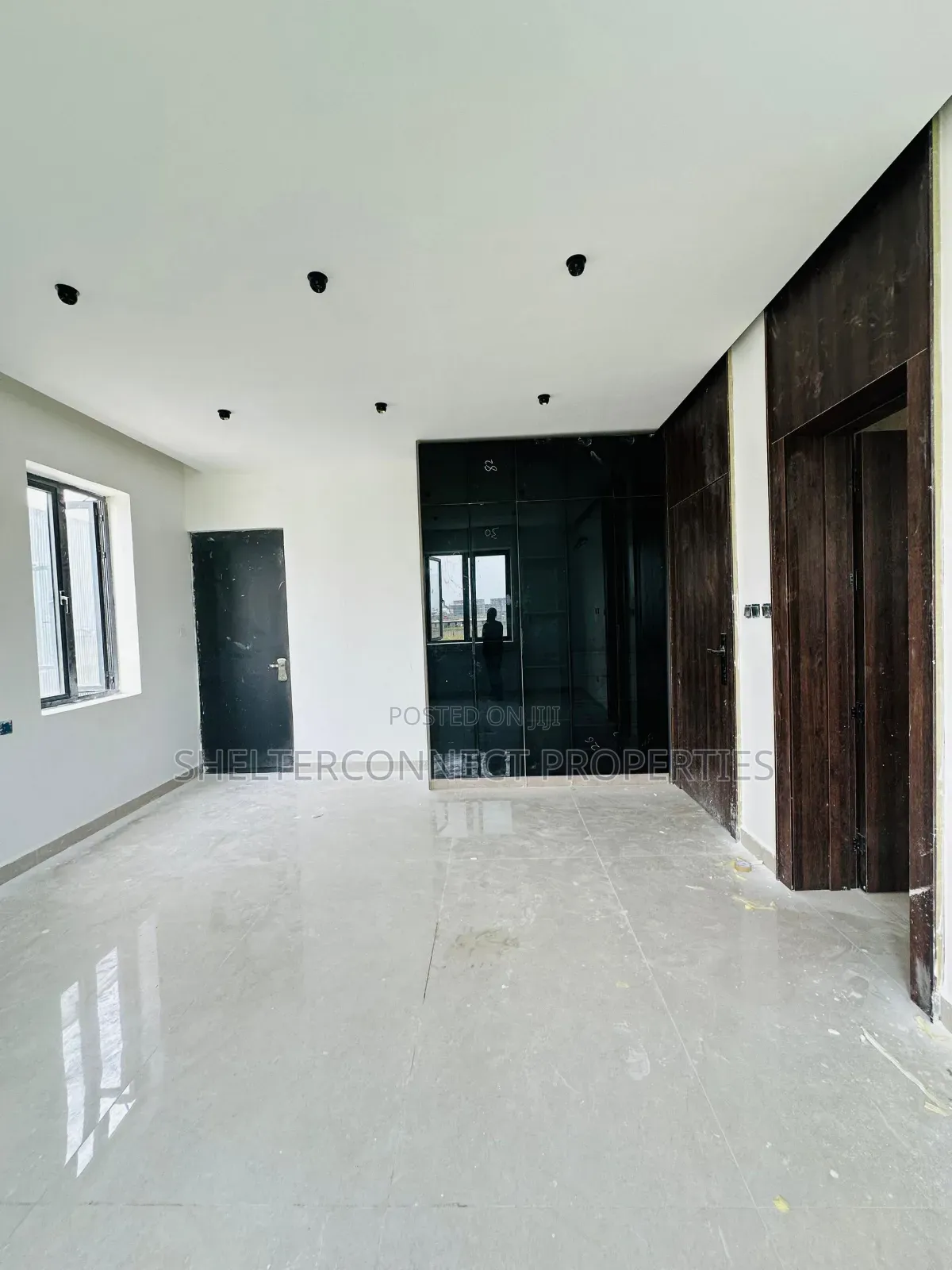 4bdrm Duplex in Lekki Phase 1 for sale