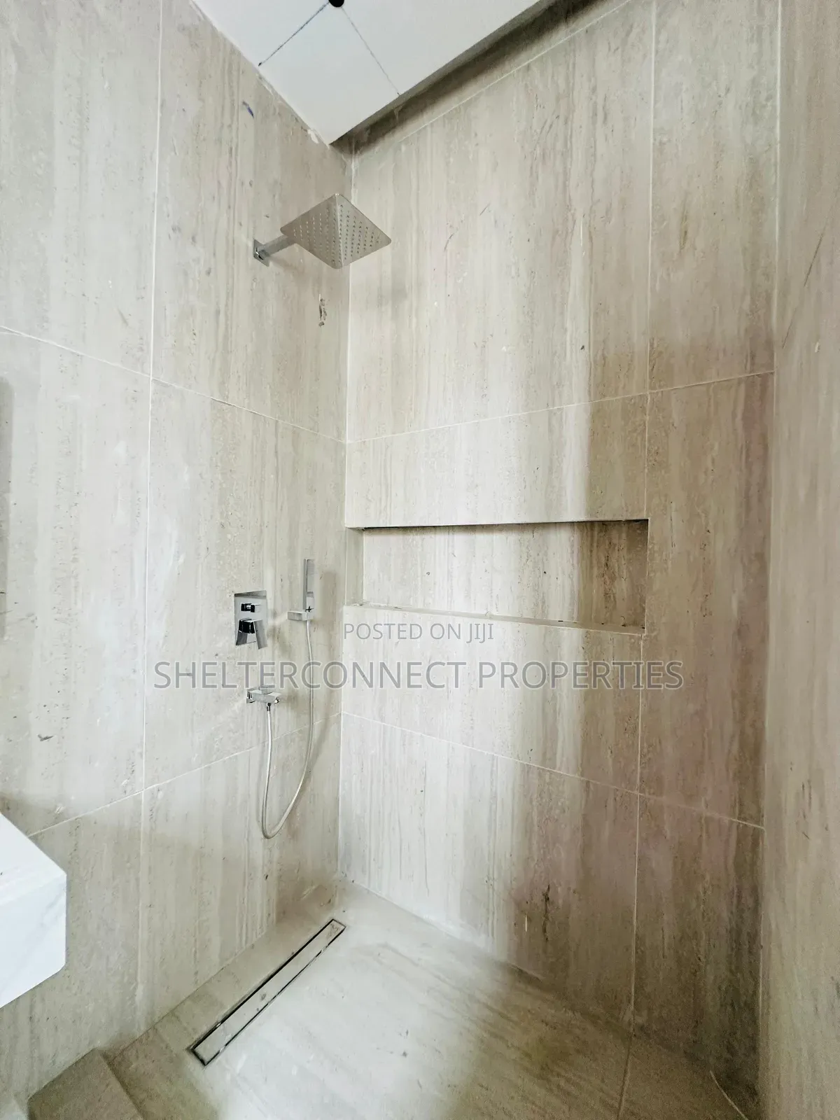 4bdrm Duplex in Lekki Phase 1 for sale