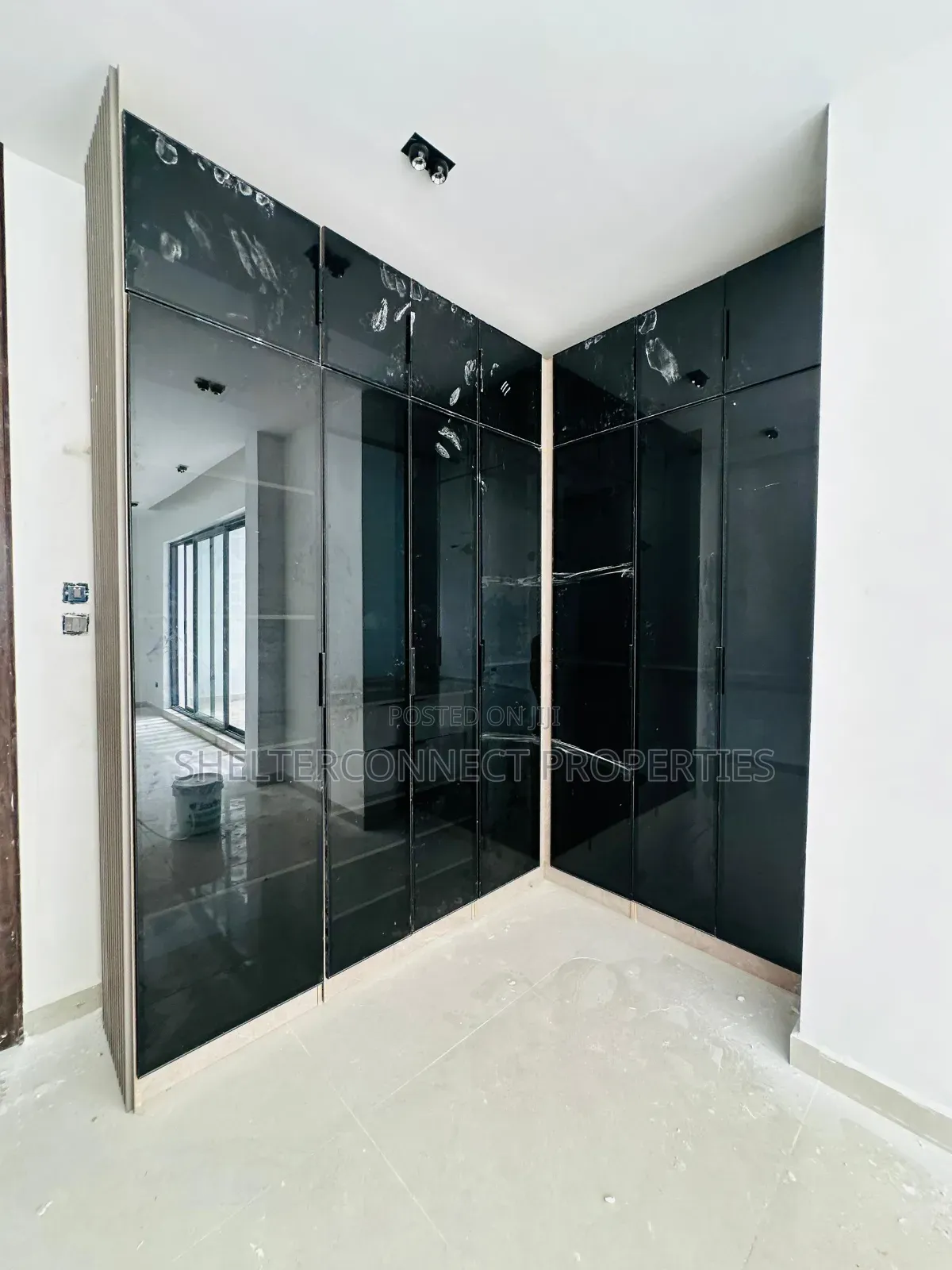 4bdrm Duplex in Lekki Phase 1 for sale