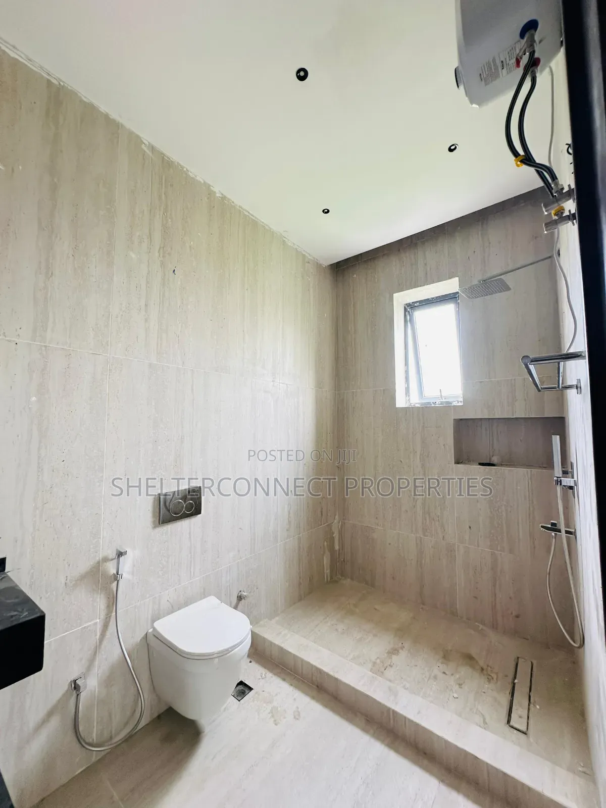 4bdrm Duplex in Lekki Phase 1 for sale