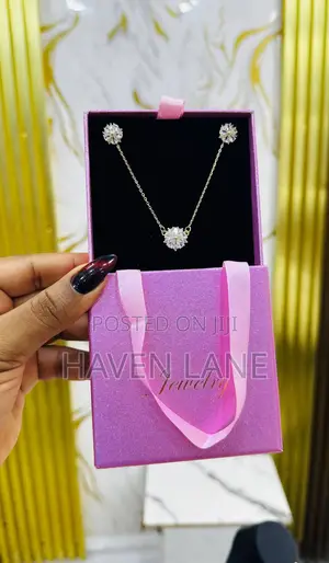 Necklace Set