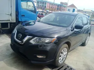 Nissan Rogue 2018 Black