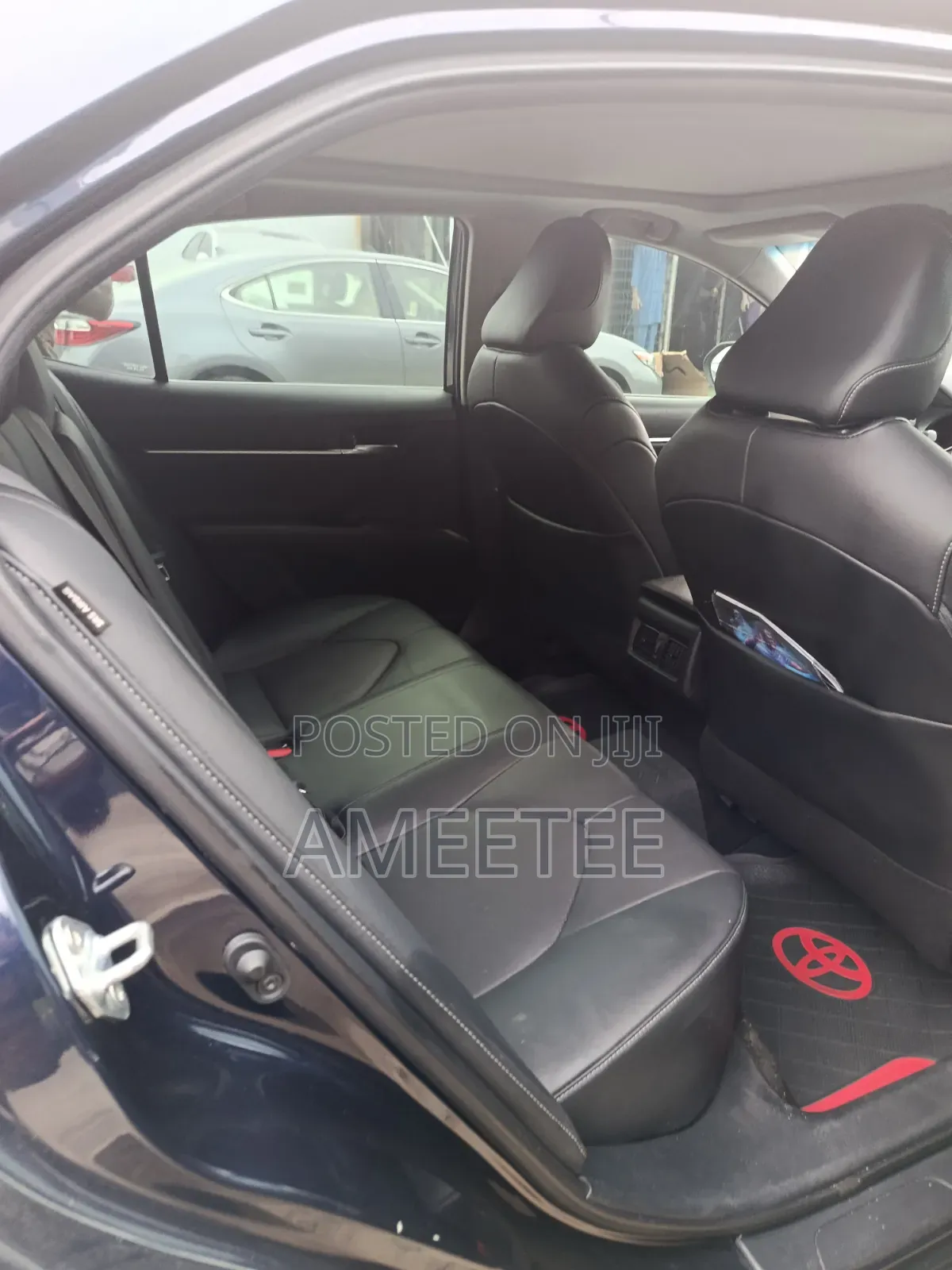 Toyota Camry 2021 Blue