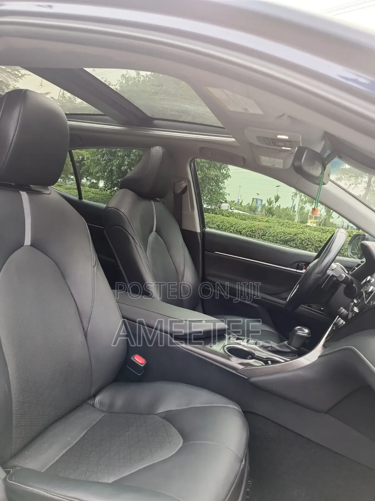 Toyota Camry 2021 Blue