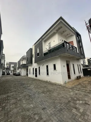 4bdrm Duplex in Lekki Expressway for rent