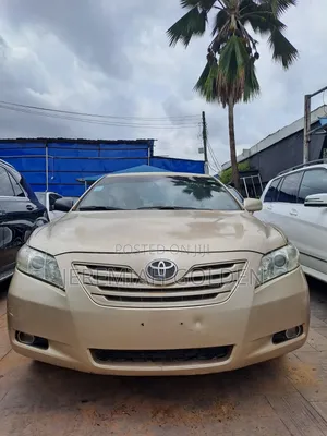 Toyota Camry 2008 Gold