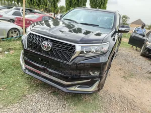 Toyota Land Cruiser Prado 2014 Black
