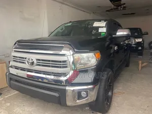 Toyota Tundra 2018 Black
