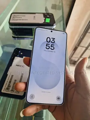 Samsung Galaxy S25 128 GB Silver