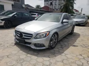 Mercedes-Benz C300 2015 Silver