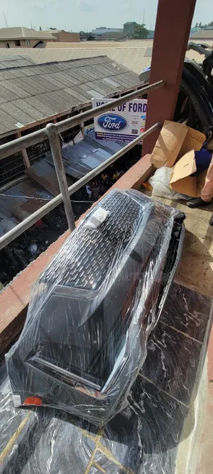 Complete Front Bumper Cadillac Escalade 2025