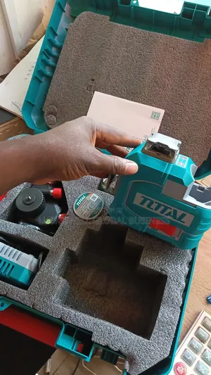Total Laser Leveling Instrument 12lines