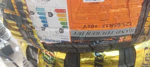 225/65r17 Joy Road Tire