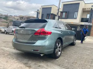 Toyota Venza XLE 2010 Green