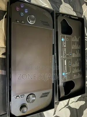 Xbox Rog Ally X 2024 Hybrid Console