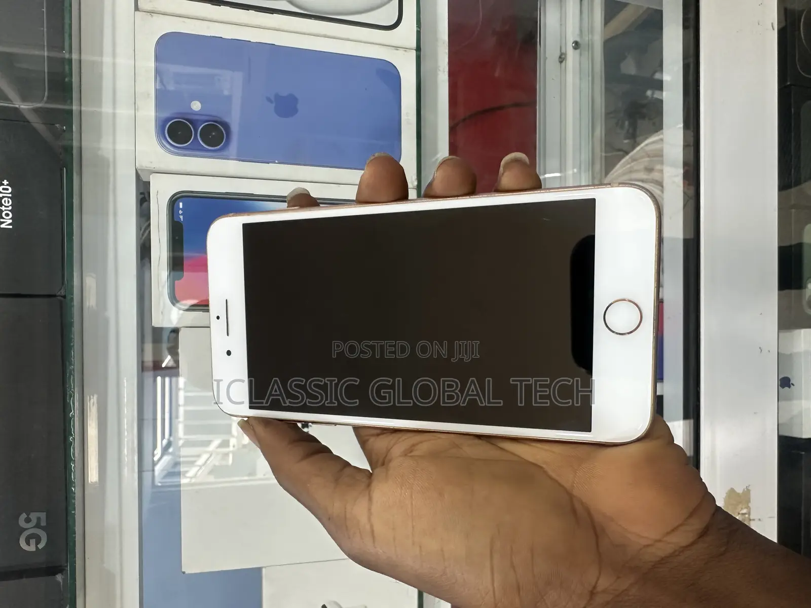 Apple iPhone 8 Plus 64 GB Gold