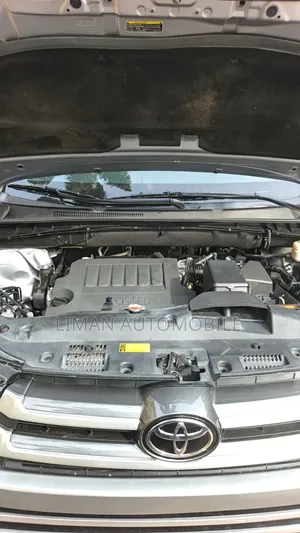 Toyota Highlander Limited 4x4 V6 (3.5L 6cyl 8A) 2017 Silver