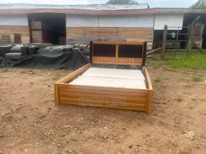 4andhalf by 6 Bedframe