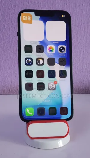 Apple iPhone 13 128 GB Green