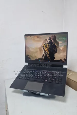 Laptop Alienware X16 r1 16GB Intel Core i7 SSD 1T