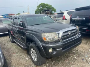 Toyota Tacoma Double Cab V6 Automatic 2010 Gray