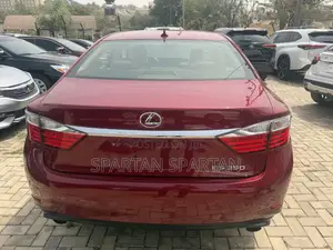 Lexus ES 2013 Red