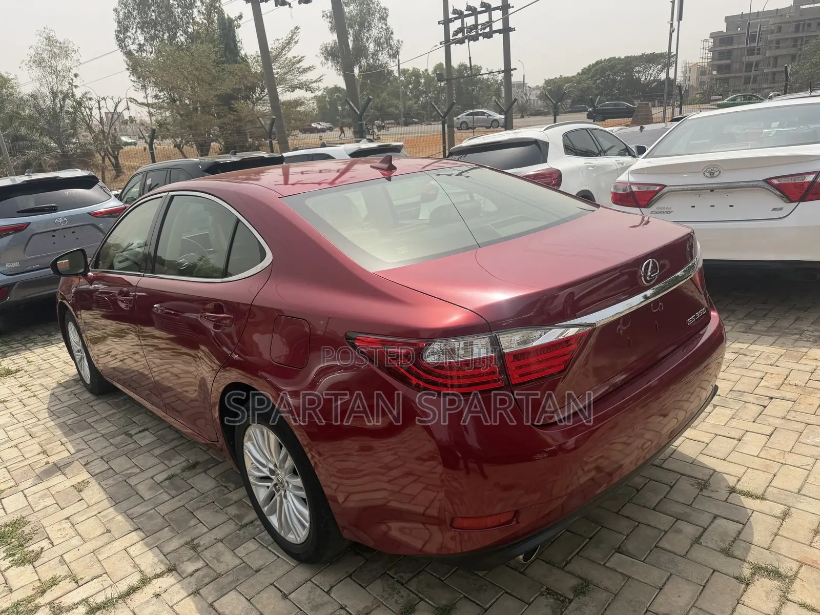 Lexus ES 2013 Red