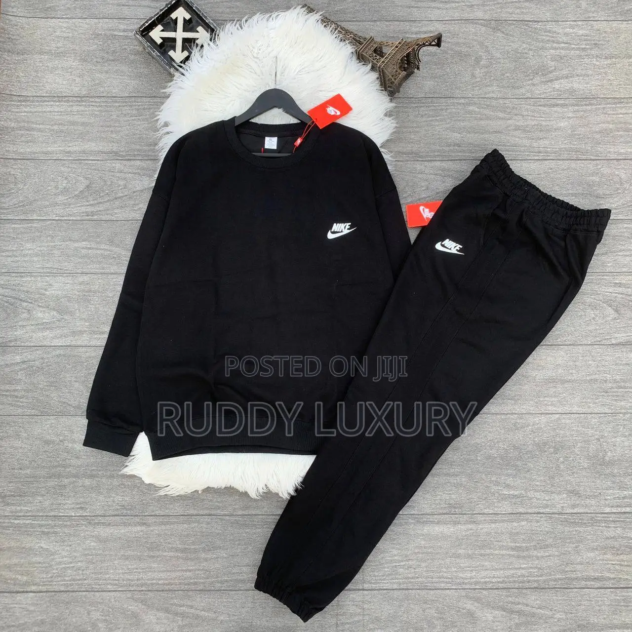 High Quality Nike Up and Down