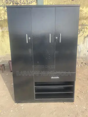 Minimalist Luxury Wardrobe Setup
