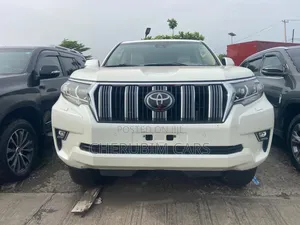 Toyota Land Cruiser Prado 4.0 2023 White