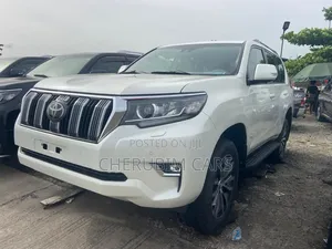 Toyota Land Cruiser Prado 4.0 2023 White
