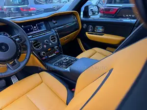 New Rolls-Royce Cullinan Black Badge Sport Utility 2023 Black