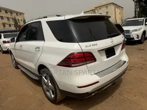 Mercedes-Benz GLE-Class 2016 White