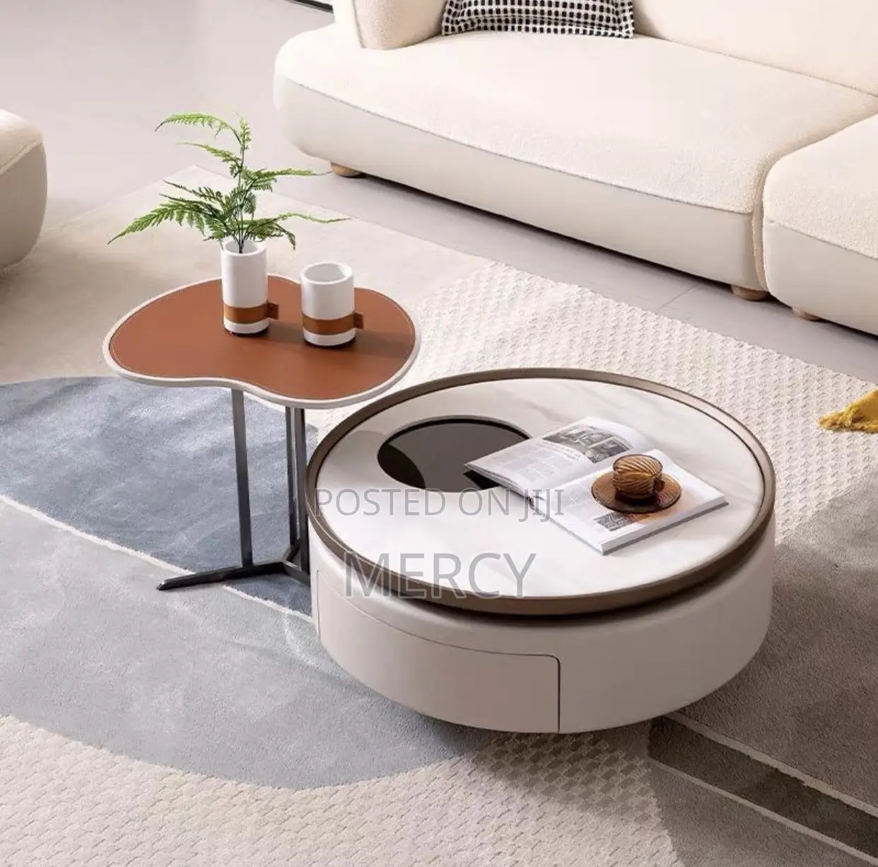 Timeless Coffee Table With Side
