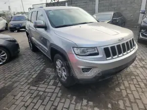 Jeep Grand Cherokee Limited 4dr SUV 4WD (3.6L 6cyl 8A) 2014 Gray