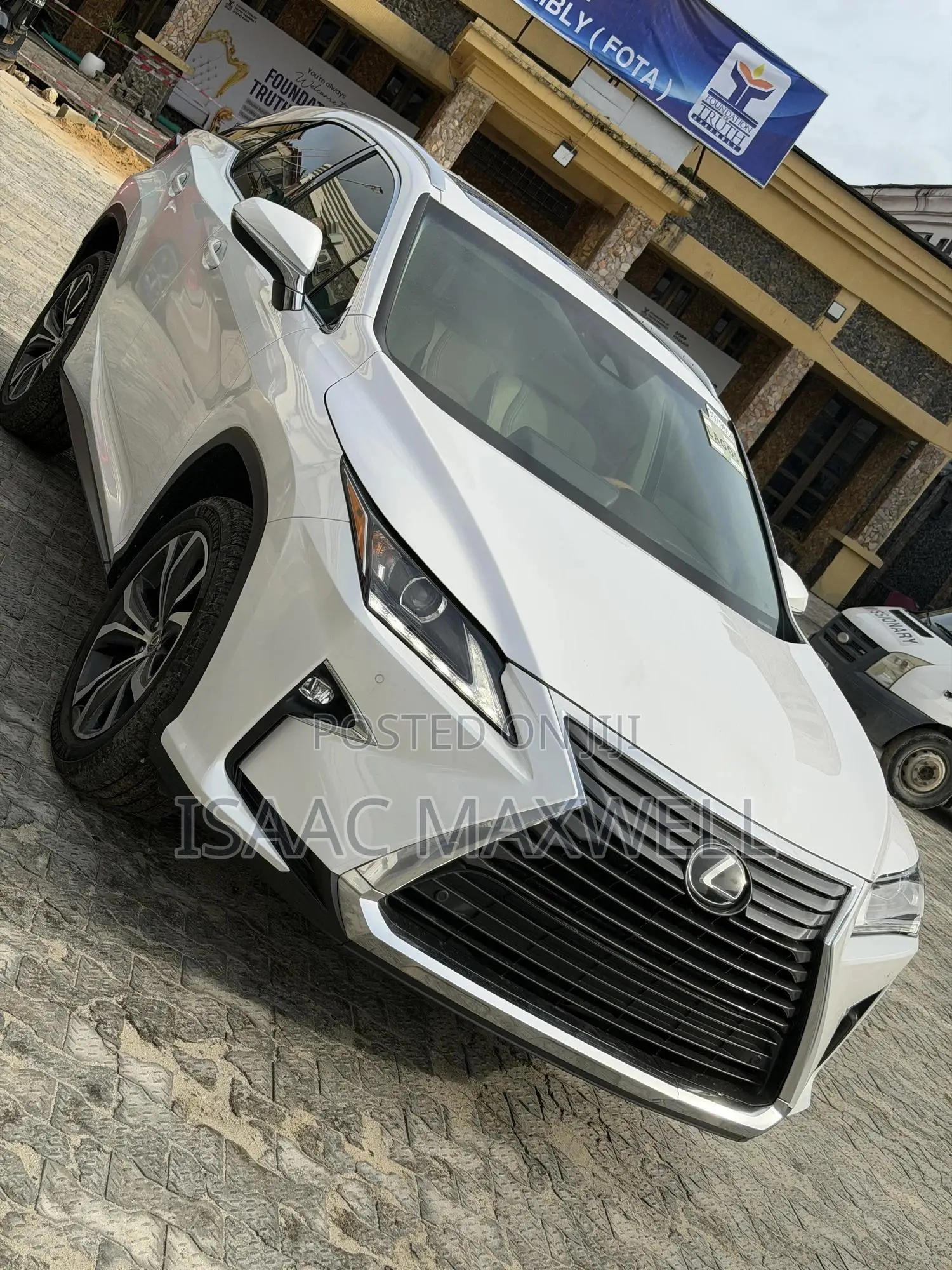 Lexus RX 350 AWD 2017 White