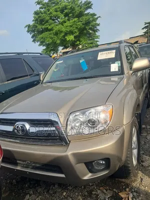 Toyota 4-Runner Limited 2008 Gold