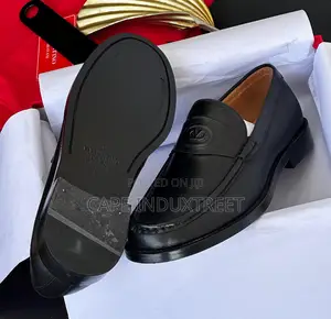 Valentino Signature Black Leather Loafers – Slip-on Corporate Shoes