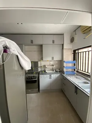 4bdrm Townhouse / Terrace in Kofo Abayomi for rent