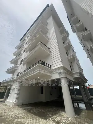 2bdrm Apartment in Lekki Phase 1 for rent