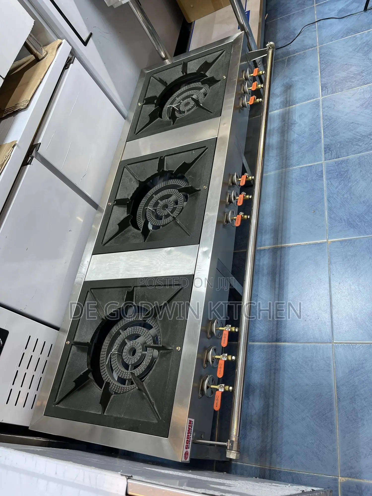 3 Burners Gas Floor Type 3 Burner Cooler Now Available