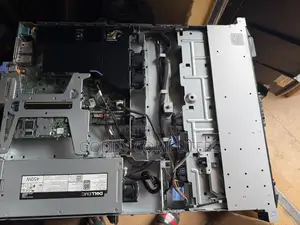 Server Dell PowerEdge R440 32GB Intel Xeon HDD 1T