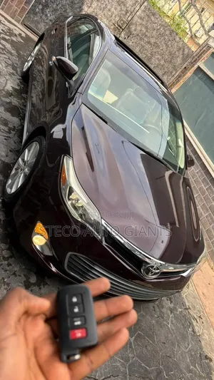 Toyota Avalon 2015 Red
