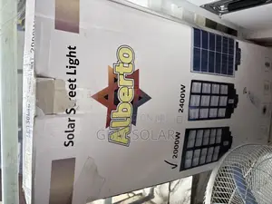 Alberto 2000w Solar Street Light With a Waterproof Rating Ip65/Ip66,