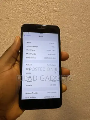 Apple iPhone 7 Plus 32 GB Black